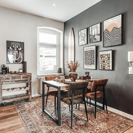 Modernes Im Erdgeschoss 公寓