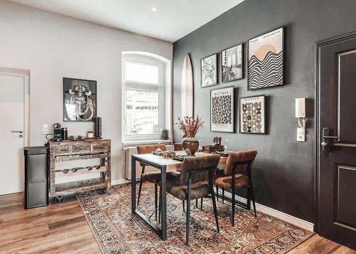 Modernes Im Erdgeschoss 아파트